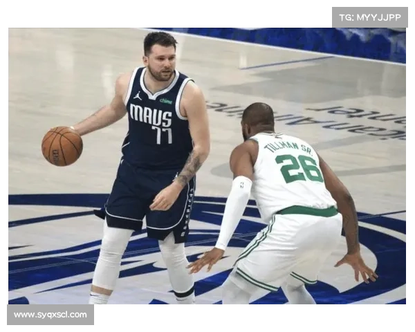 NBA重磅交易 “浓眉”“77”互换东家 东契奇:很高兴能为湖人效力 NBA重磅交易 “浓眉”“77”互换东家 东契奇:很高兴能为湖人效力